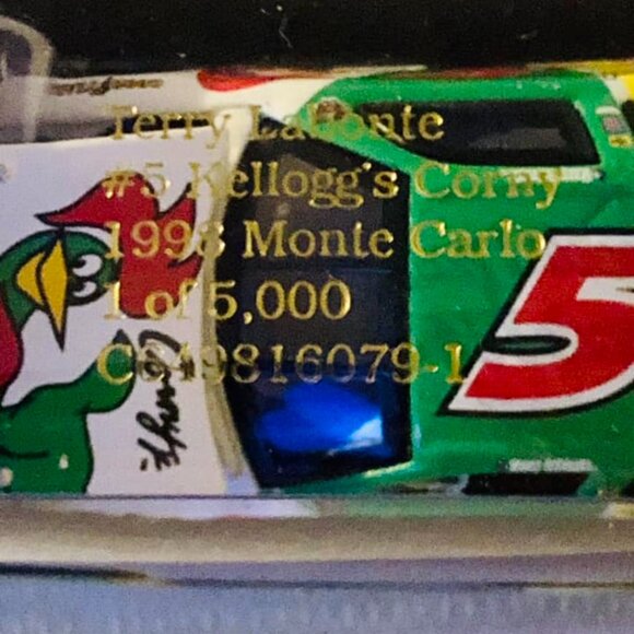 Terry Labonte #5 Kellogg's Corn Flakes Corny 1:64 Die Cast Stock Car - Picture 7 of 7